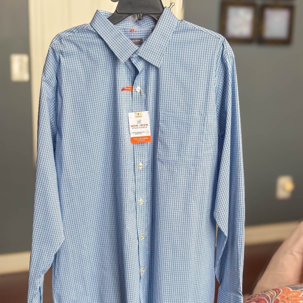 Van Heusen Men's Button Down (XL)